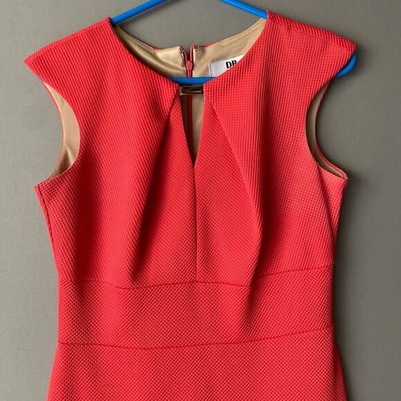 DR Collection sz 4 coral pink sleeveless work career‎ sheath dress - Picture 2 of 9